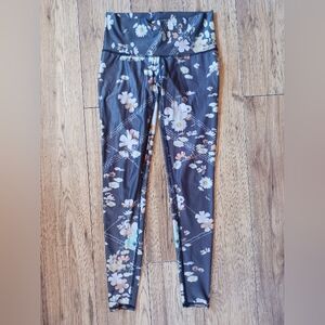 Teeki Floral Black Leggings